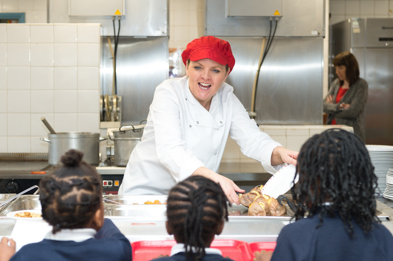 Help Your Child’s School & Ditch the Packed Lunch